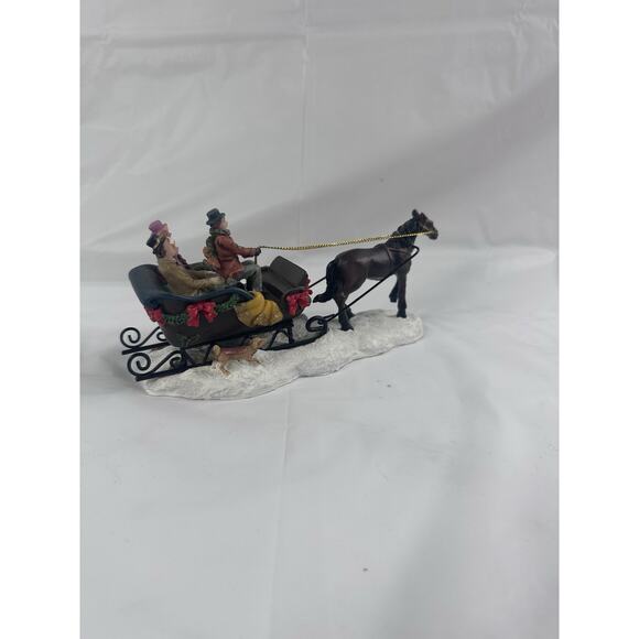St Nicholas Square Village Collection SLEIGH RIDE Horse Drawn Carriage In box - Picture 8 of 9